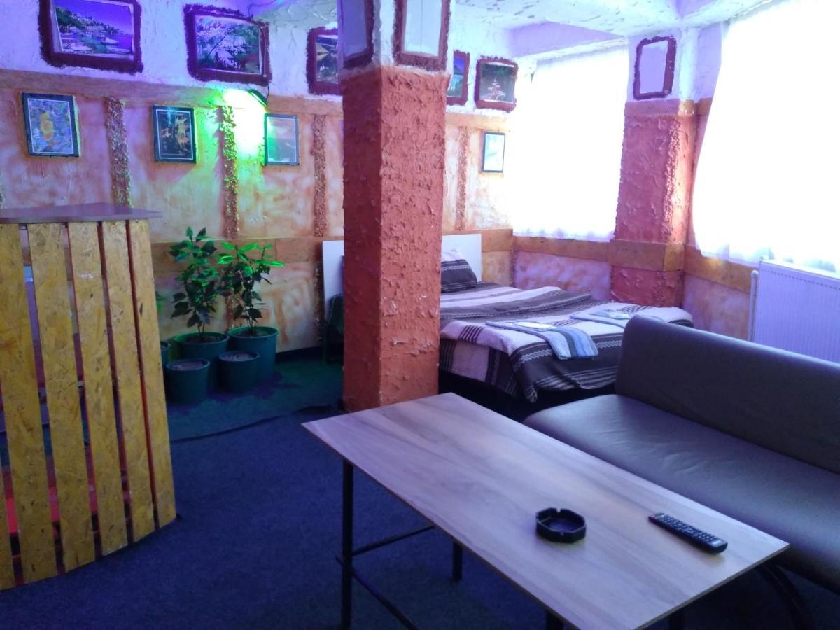Guesthouse Star Georgia Tbilisi Ngoại thất bức ảnh