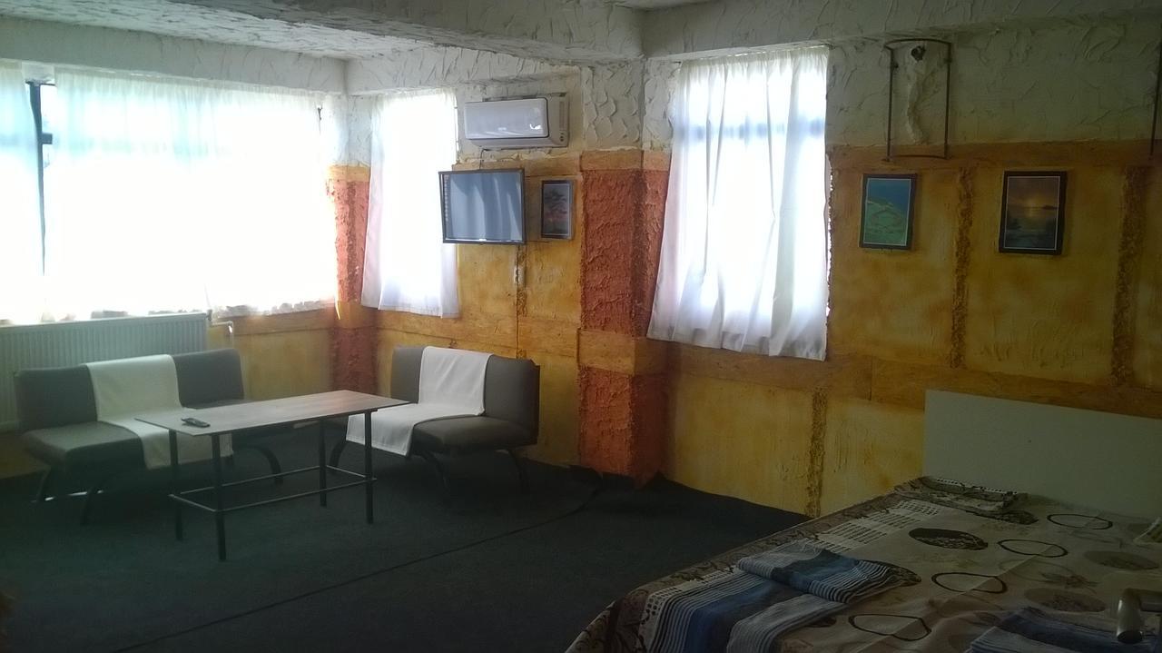 Guesthouse Star Georgia Tbilisi Ngoại thất bức ảnh